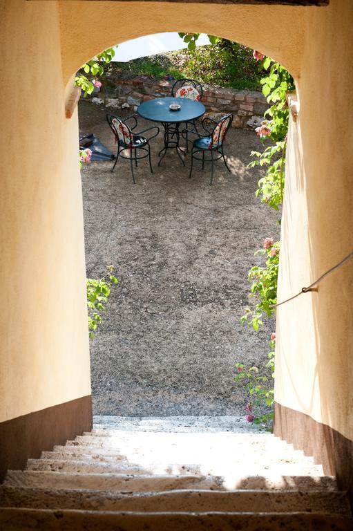 Sarna Residence San Quirico dʼOrcia Buitenkant foto