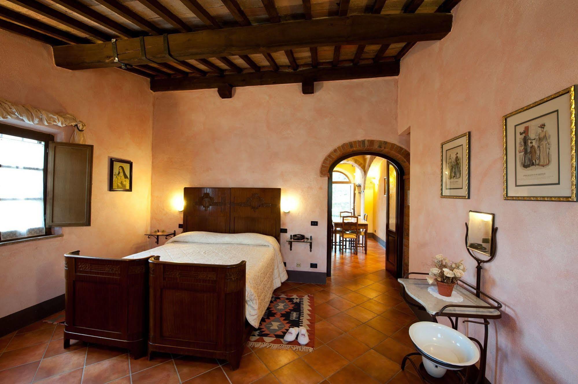 Sarna Residence San Quirico dʼOrcia Buitenkant foto